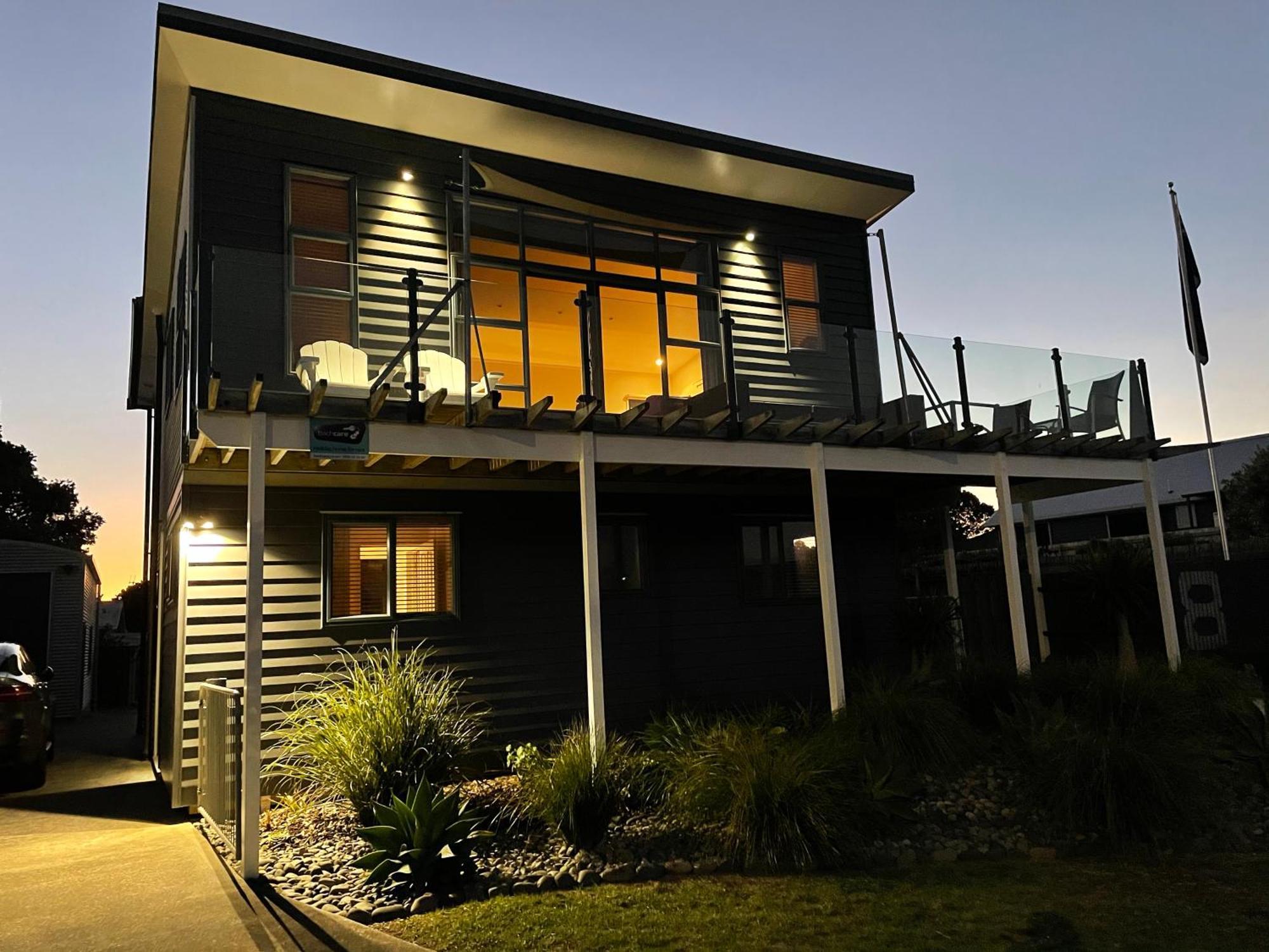 Oceans 8 - Mangawhai Heads Holiday Home Kültér fotó