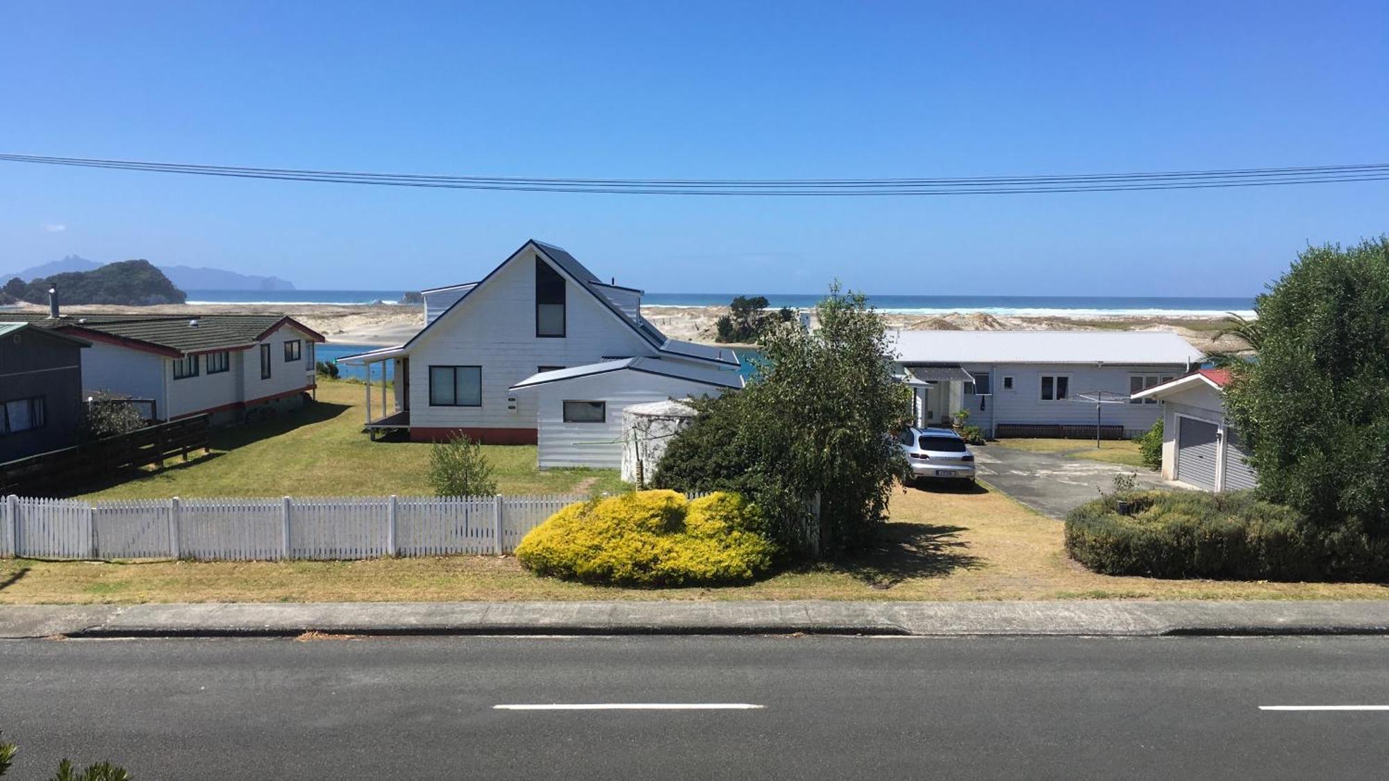 Oceans 8 - Mangawhai Heads Holiday Home Kültér fotó